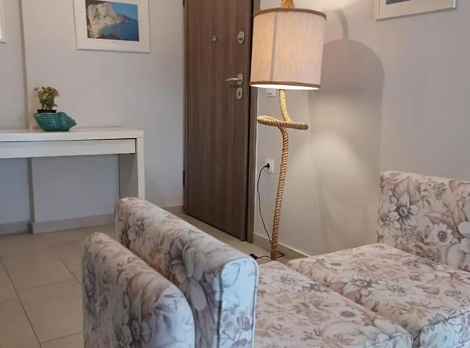 Melivia Luxury Nikiana