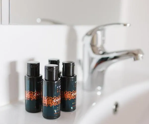 Melivia Luxury * Nikiana