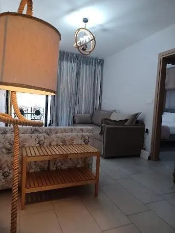 Apartment Melivia Luxury Nikiana